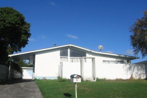 Photo of property in 6 Somerset Crescent, Highbury, Palmerston North, 4412