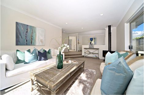 Photo of property in 6 Kilimanjaro Drive, Northpark, Auckland, 2013