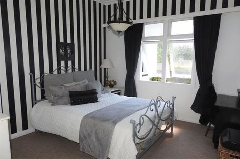 Photo of property in 1 Swan Street, Taihape, 4720