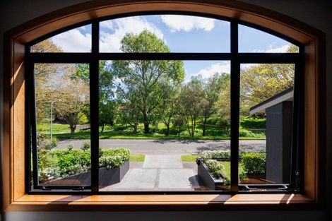 Photo of property in 9 Awatea Terrace, Hokowhitu, Palmerston North, 4410