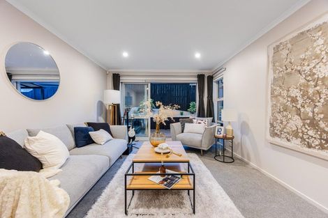 Photo of property in 18 Steamer Road, Silverdale, 0932