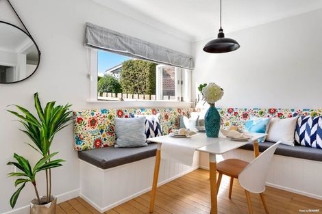 Photo of property in 1/472 East Coast Road, Windsor Park, Auckland, 0630