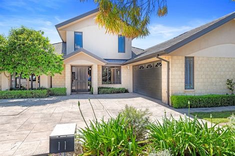 Photo of property in 11 Forest Drive, Parklands, Christchurch, 8083