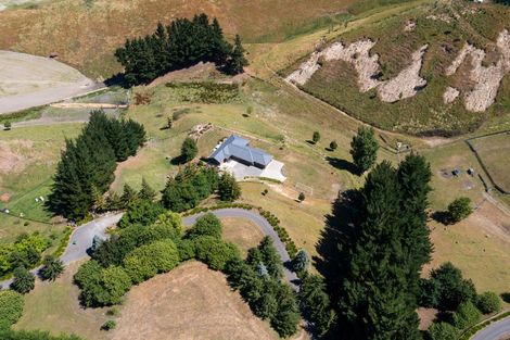 Photo of property in 690 Swamp Road, Puketapu, Napier, 4183