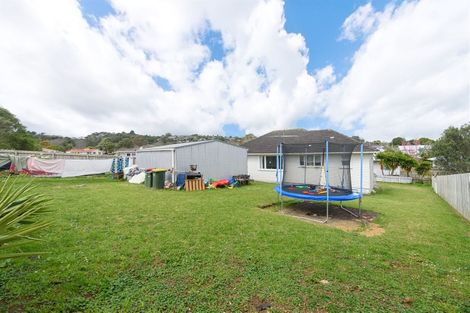 Photo of property in 12 Igloo Place, Red Hill, Papakura, 2110