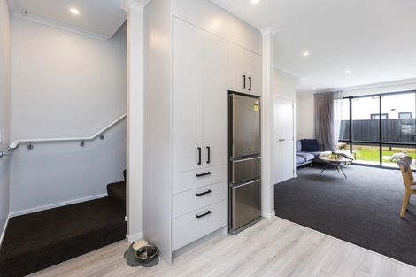 Photo of property in 7 Green Lane, Wallaceville, Upper Hutt, 5018