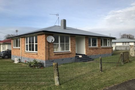 Photo of property in 2 Fergusson Street, Huntly, 3700