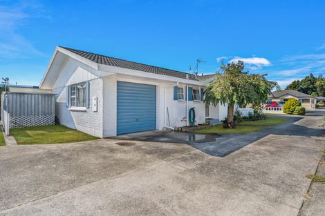 Photo of property in 71 Studholme Street, Morrinsville, 3300