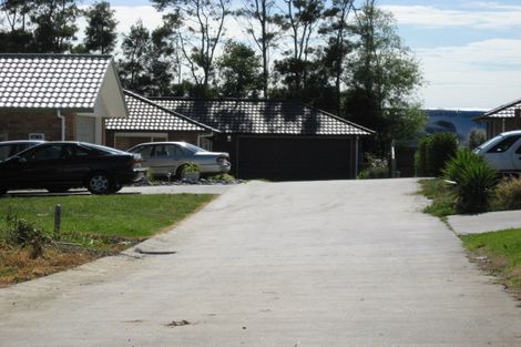 Photo of property in 8 Chipping Dale, Mangere Bridge, Auckland, 2022