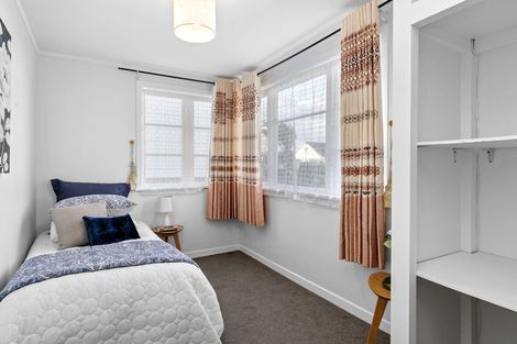 Photo of property in 9 Plunket Avenue, Petone, Lower Hutt, 5012