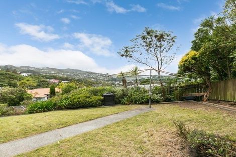 Photo of property in 87 Allington Road, Karori, Wellington, 6012