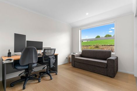 Photo of property in 24 Karakanui Road, Tinopai, Matakohe, 0593