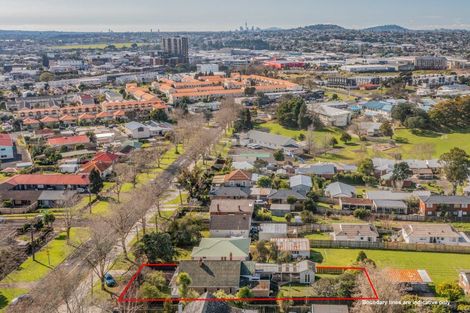 Photo of property in 26 Seabrook Avenue, New Lynn, Auckland, 0600