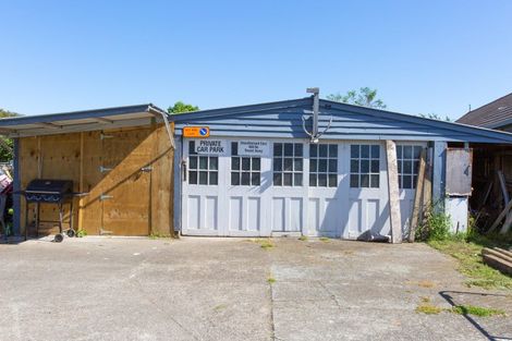 Photo of property in 25 Ruahine Street, Dannevirke, 4930