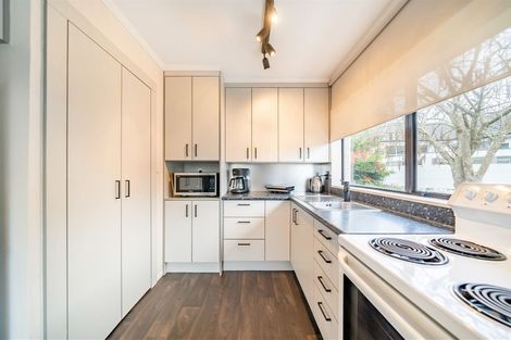 Photo of property in 1/63 Fraser Crescent, Elderslea, Upper Hutt, 5018