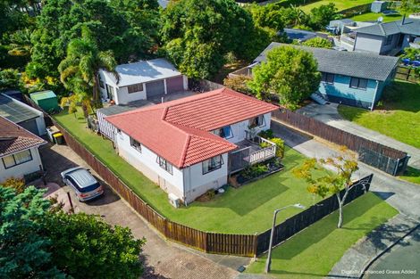 Photo of property in 9 Panzic Place, Glen Eden, Auckland, 0602
