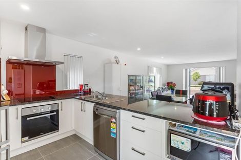 Photo of property in 23 Aviation Street, Takanini, 2112