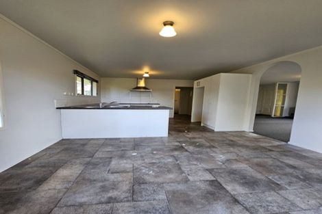 Photo of property in 33 Leaver Place, Weymouth, Auckland, 2103