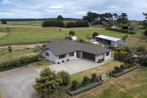 Photo of property in 485 Waitarere Beach Road, Waitarere, Levin, 5574