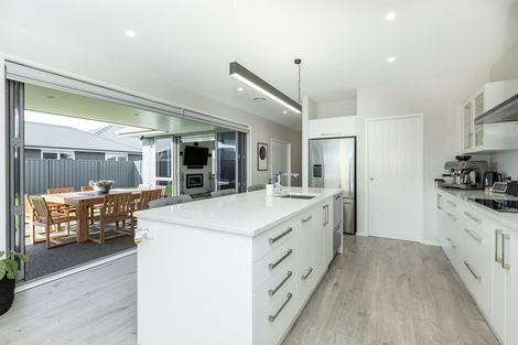 Photo of property in 22 Clydesdale Way, Frimley, Hastings, 4120