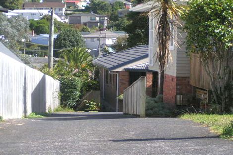 Photo of property in 13a Pax Avenue, Forrest Hill, Auckland, 0620