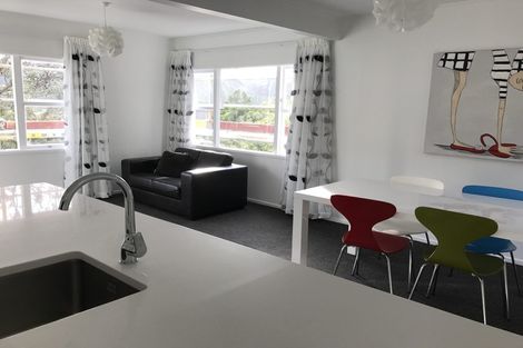 Photo of property in 2/88 Mairangi Road, Wadestown, Wellington, 6012