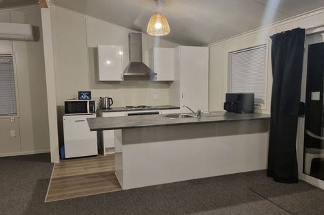 Photo of property in 586a Pioneer Highway, Highbury, Palmerston North, 4412