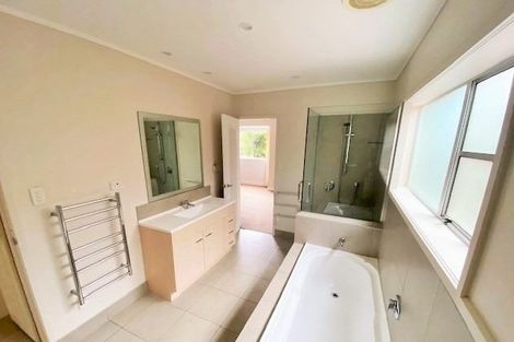 Photo of property in 12 Motuora Road, Manly, Whangaparaoa, 0930