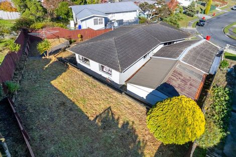 Photo of property in 20 Blueberry Grove, Timberlea, Upper Hutt, 5018