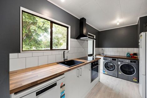 Photo of property in 62 Garland Drive, St Andrews, Hamilton, 3200