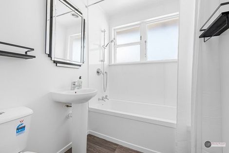 Photo of property in 30a Benge Crescent, Clouston Park, Upper Hutt, 5018