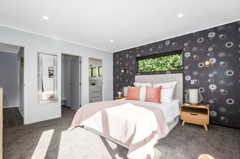 Photo of property in 6 Shackle Lane, Whitby, Porirua, 5024