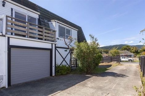 Photo of property in 11a Warrimoo Street, Paraparaumu, 5032