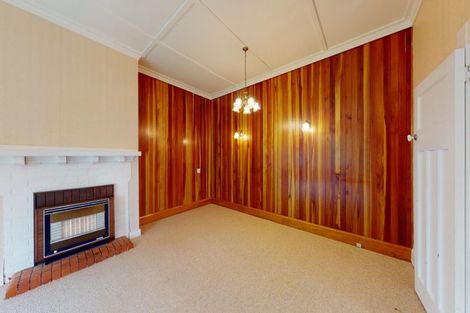 Photo of property in 28 Peakes Road, Saint Johns Hill, Whanganui, 4501
