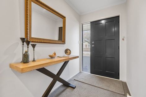 Photo of property in 22 Truby King Street, Merrilands, New Plymouth, 4312