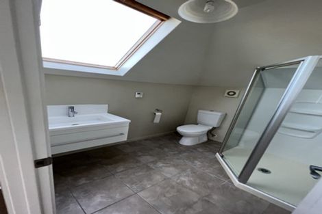 Photo of property in 14 Binda Place, Botany Downs, Auckland, 2010