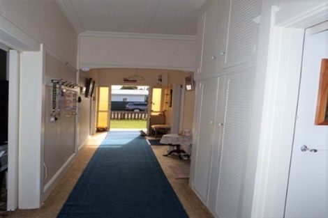 Photo of property in 15 Cuba Street, Marton, 4710