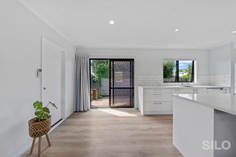 Photo of property in 3/28 Lakeside Drive, Orewa, 0931