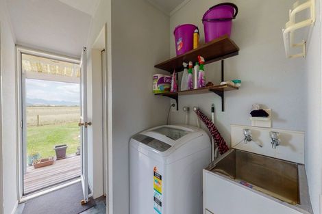 Photo of property in 40 Old Ferry Road, Orongo, Thames, 3574