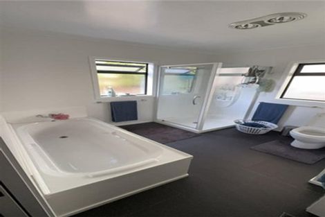 Photo of property in 11 Burke Street, Hospital Hill, Napier, 4110