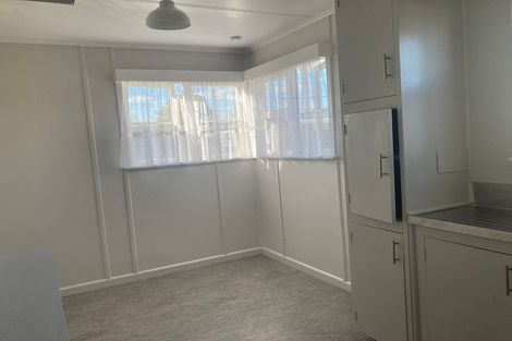 Photo of property in 7 Hayward Road, Ngatea, 3503
