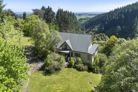 Photo of property in 562 Turitea Road, Turitea, Palmerston North, 4472