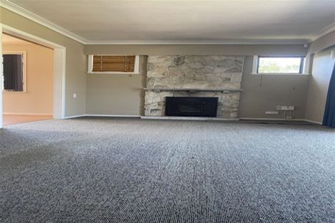 Photo of property in 30 Fernaig Street, Papakura, 2110