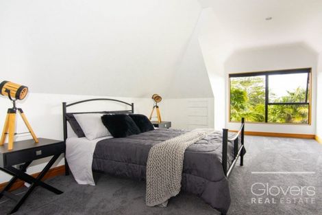 Photo of property in 22 Rimu Road, Oratia, Auckland, 0604