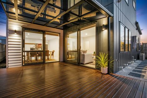 Photo of property in 39 Kabardin Street, Karaka, Papakura, 2113