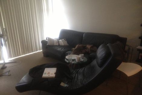 Photo of property in 9/28 The Avenue, Albany, Auckland, 0632