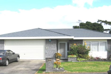 Photo of property in 14 Maurice Borich Place, Henderson, Auckland, 0610