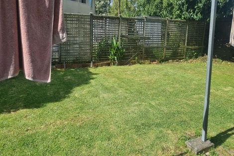 Photo of property in 14 Gina Avenue, Ranui, Auckland, 0612