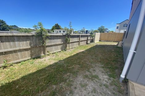 Photo of property in 19/8 Arney Road, Ranui, Auckland, 0612