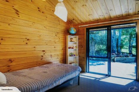 Photo of property in 5 Dunraven Place, Torbay, Auckland, 0630